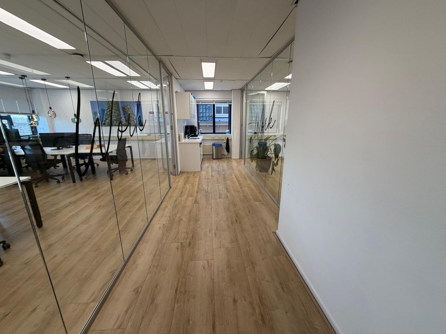 View photo 5 of Emmaplein 4-D