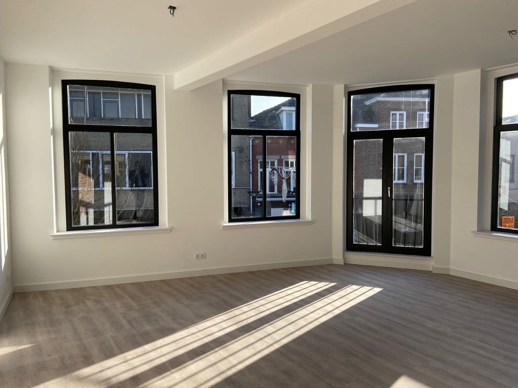 Foto 8 van Monsterstraat 1-A