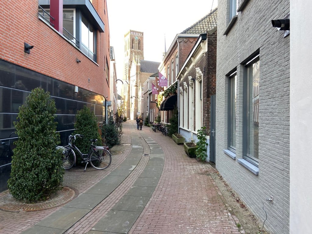 Foto 12 van Monsterstraat 1-A