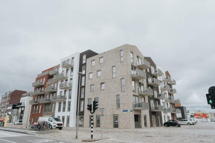 Photo 4 of Homerusplein 116