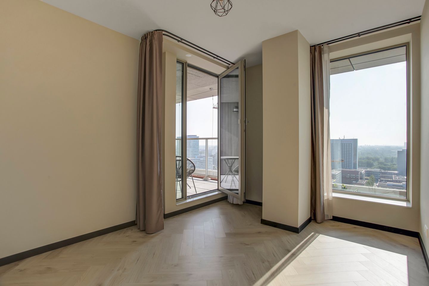 Photo 35 of Radarweg 458