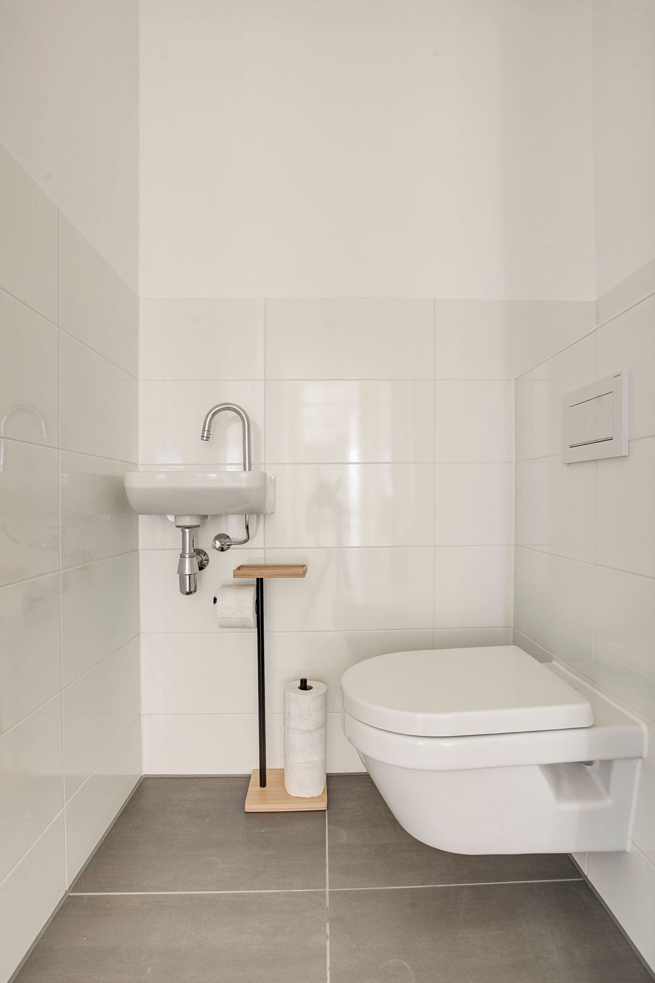 Photo 42 of Radarweg 458