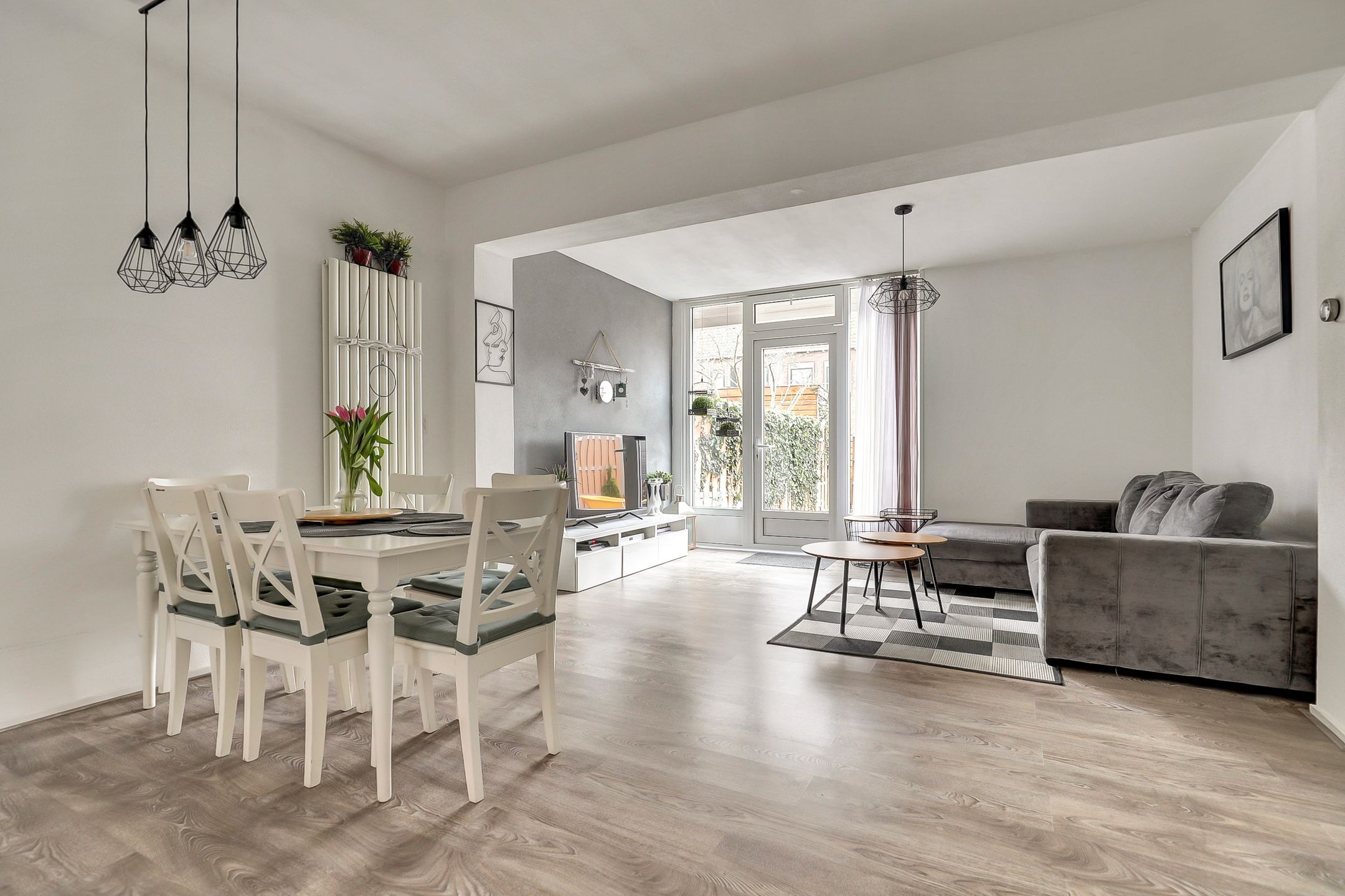 Photo 3 of De Genestetstraat 25