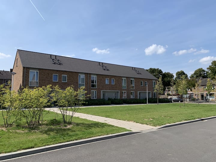 Photo 2 of Koraalstraat 16