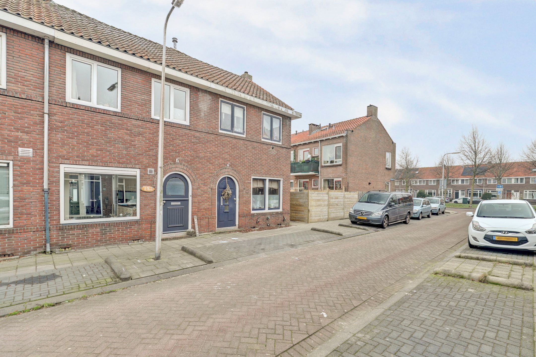 Photo 24 of De Genestetstraat 25