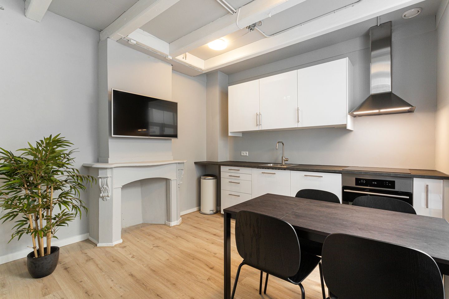 View photo 3 of Lutherse Burgwal 5