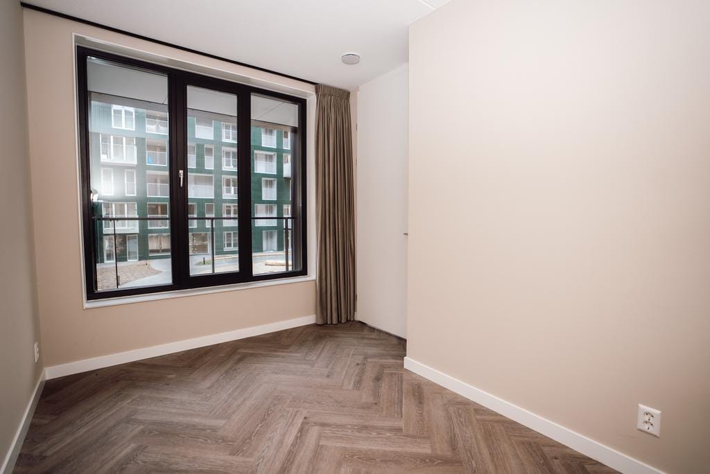 Foto 14 van Mies van der Rohestraat 21