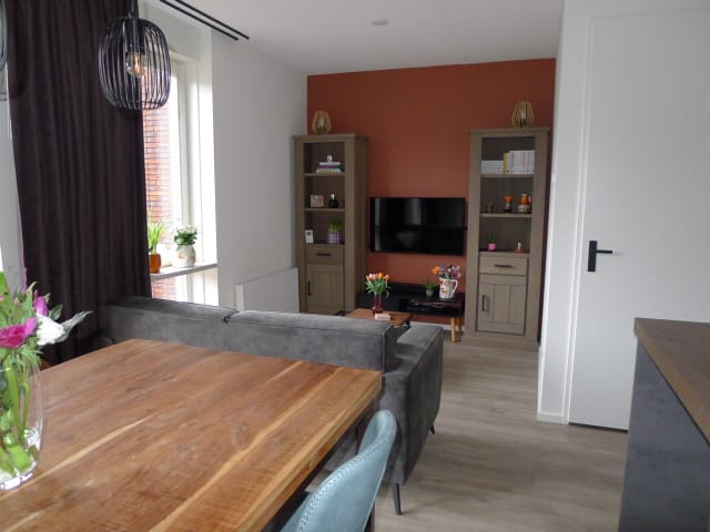 Foto 9 van Reehorsterweg 27-A