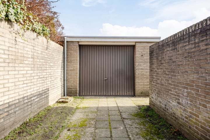 Foto 2 van Hazelhoenhof 15