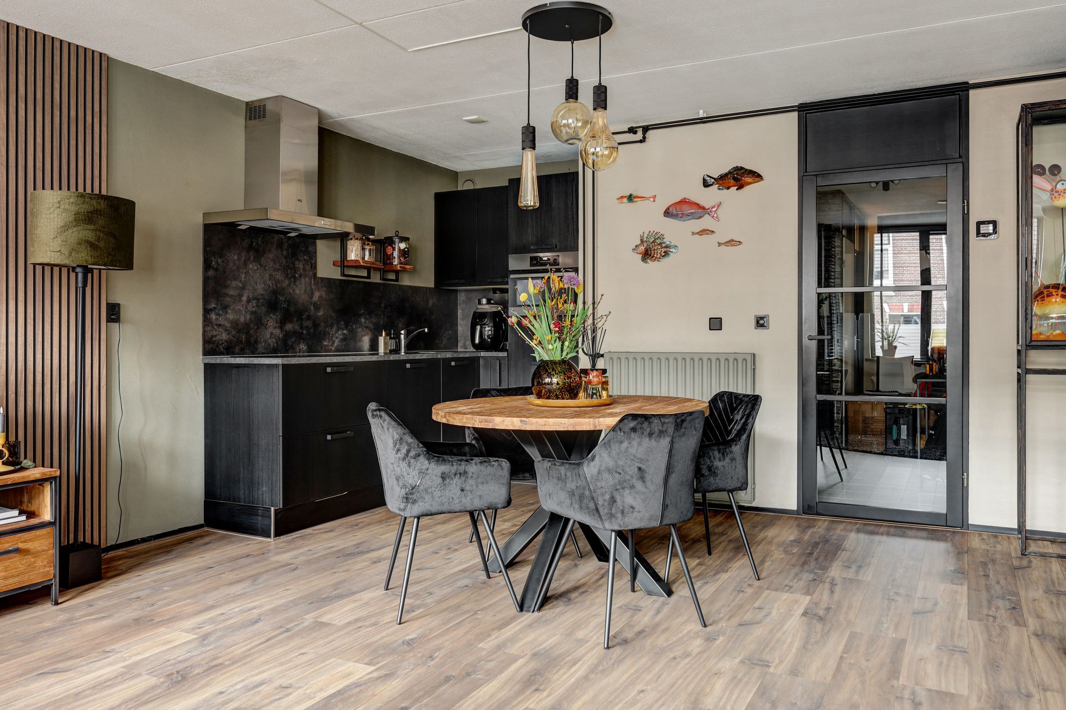 Foto 12 van Willem van Hooffstraat 7