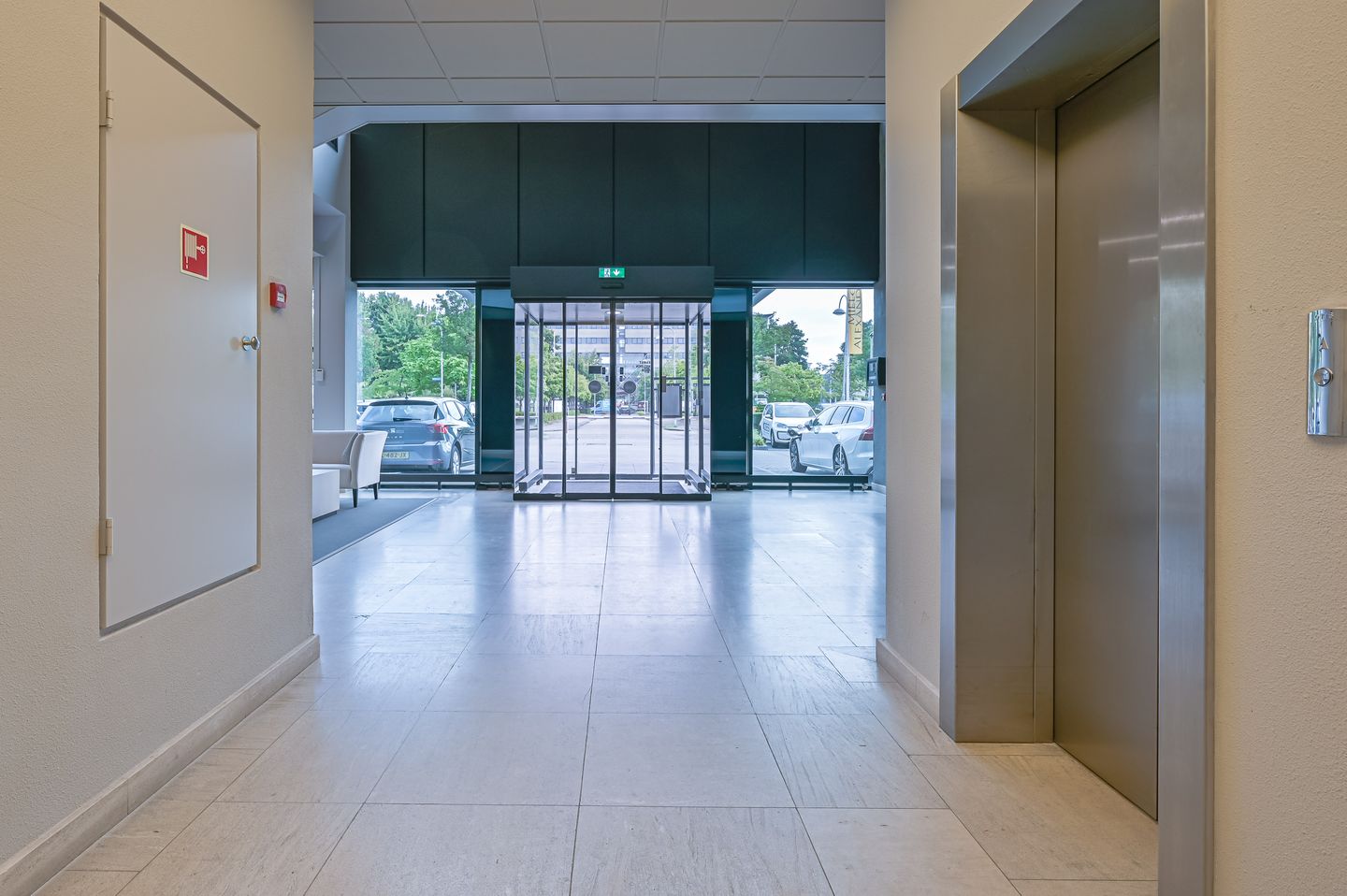 Bekijk foto 5 van Wegalaan 18