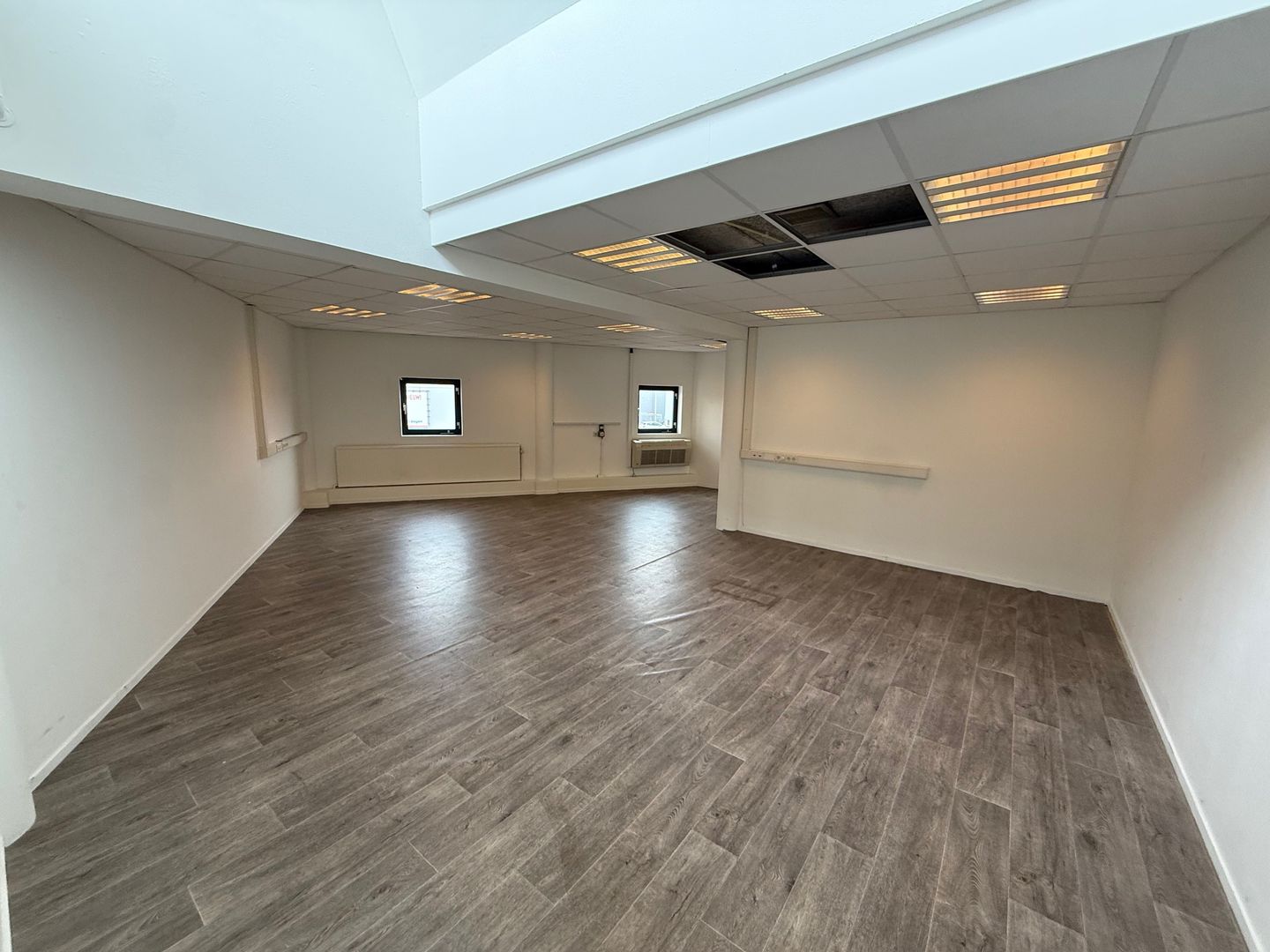 View photo 5 of Schieweg 80