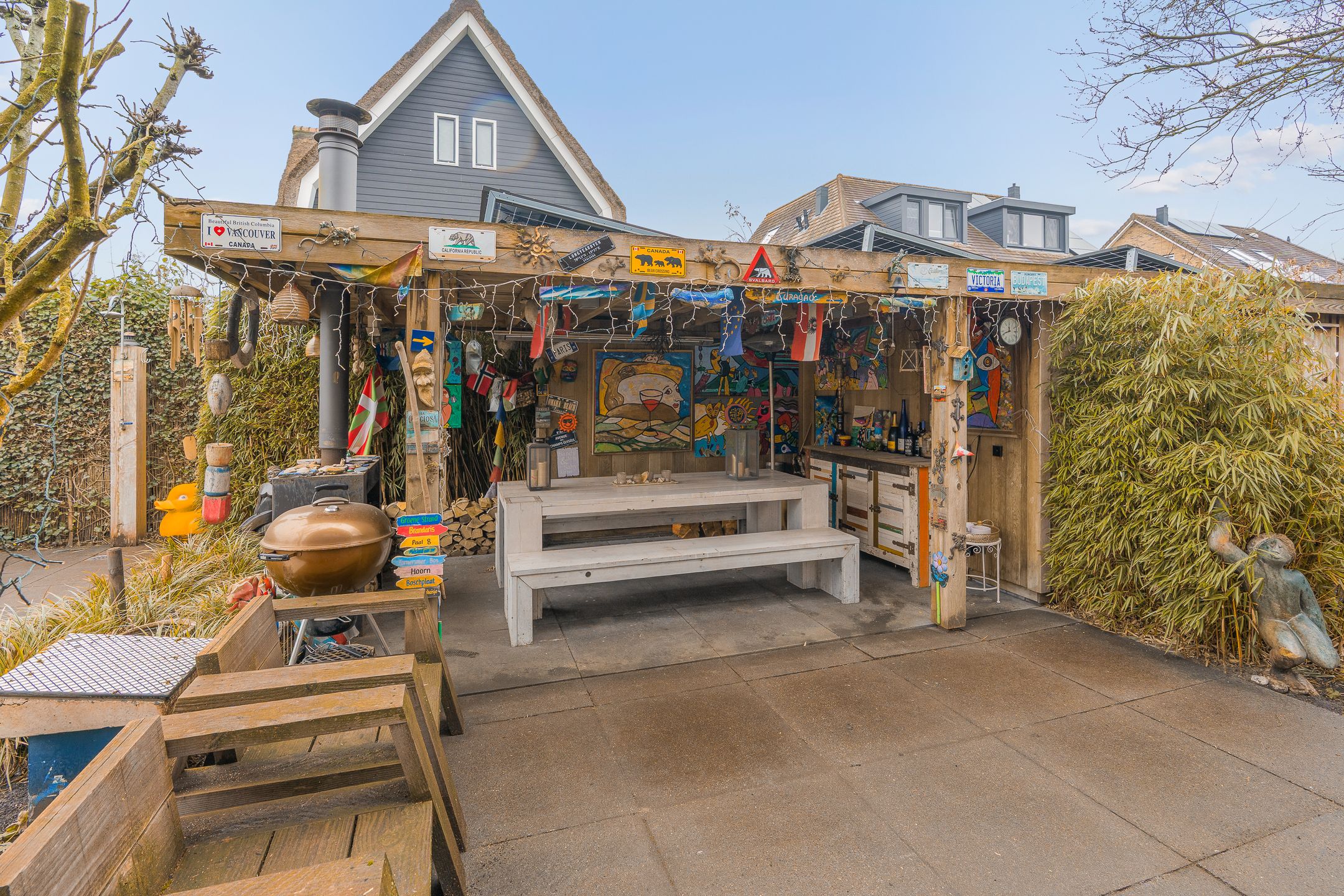 Photo 18 of Schoeimes 10