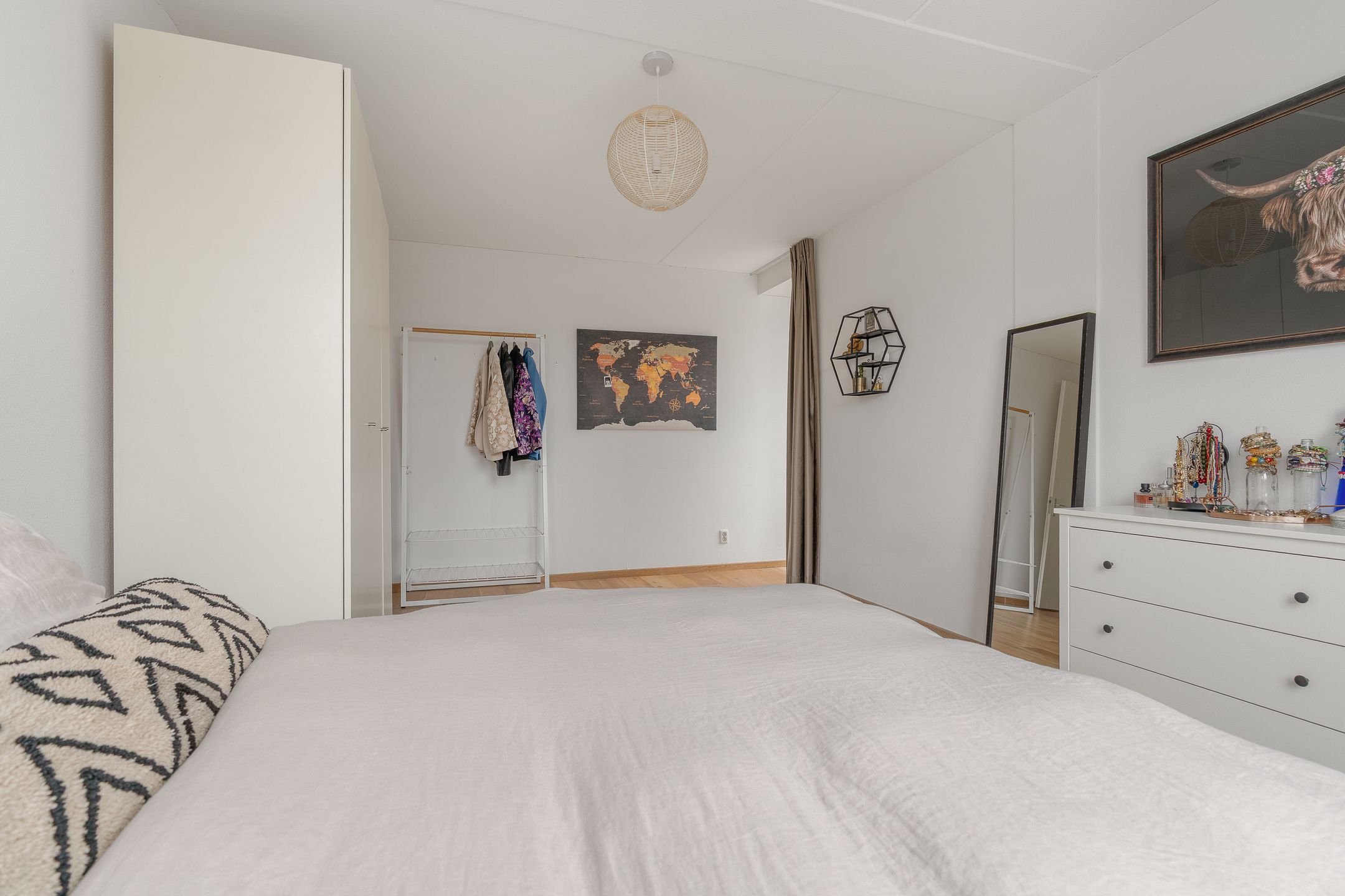 Photo 30 of Schoeimes 10