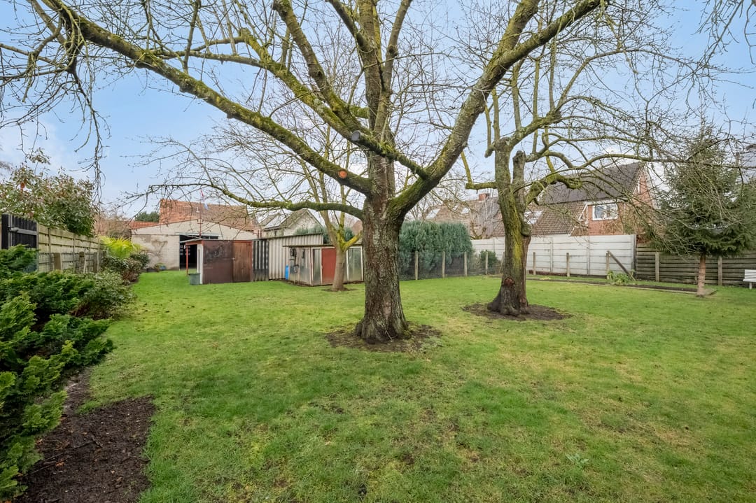 Foto 2 van Overhoven 81