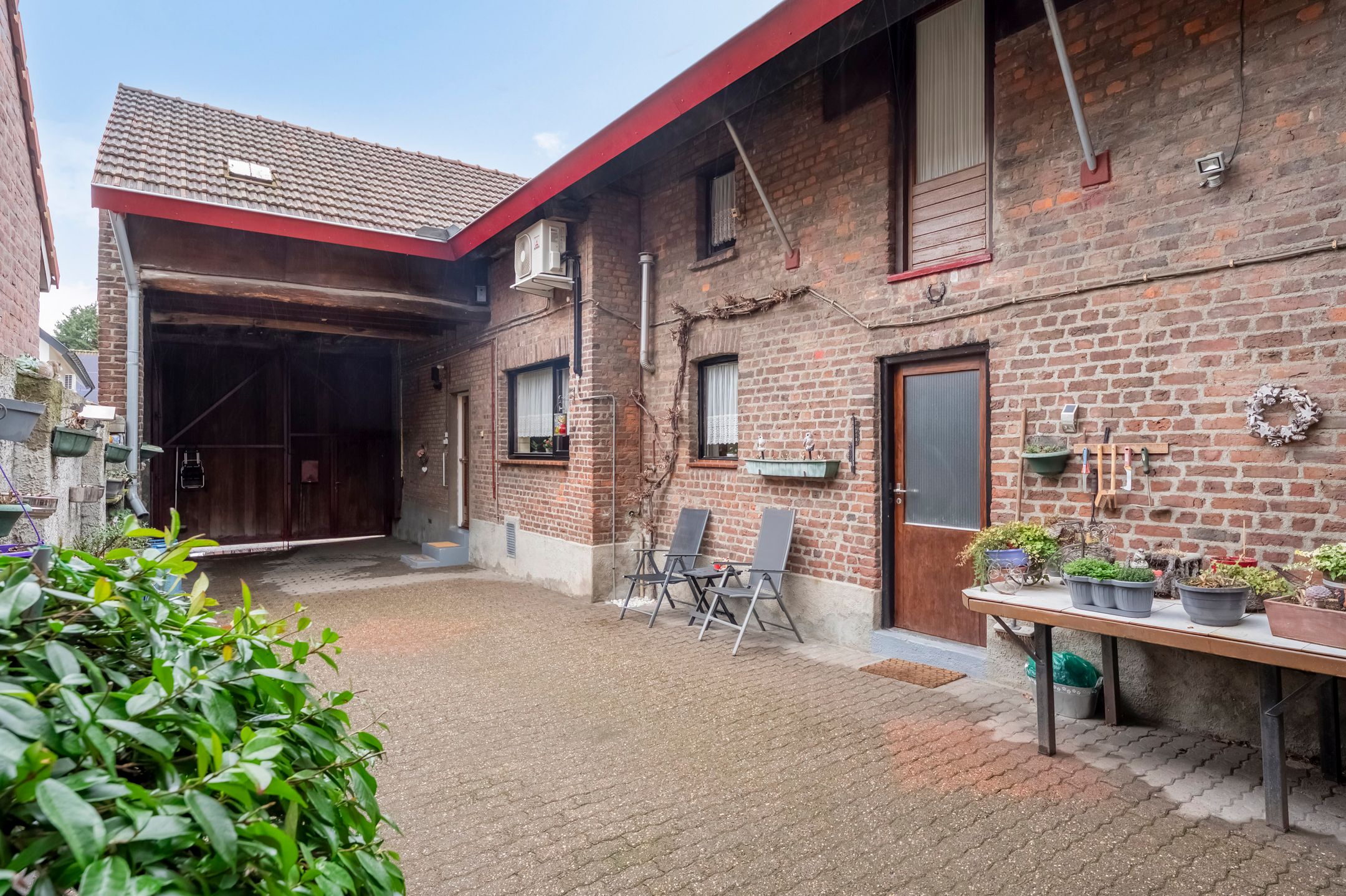 Foto 12 van Overhoven 81