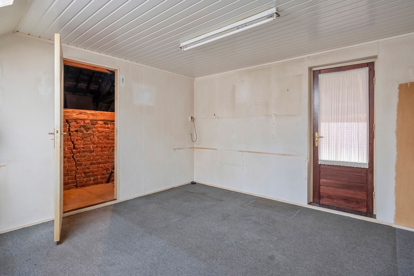 Foto 35 van Overhoven 81