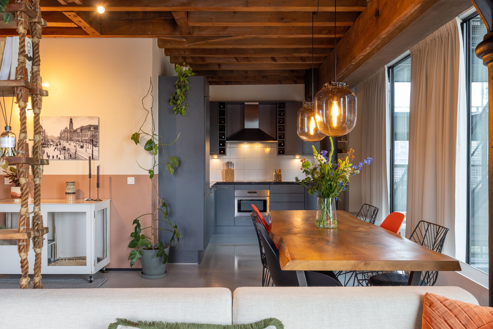 Foto 15 van Lloydstraat 160