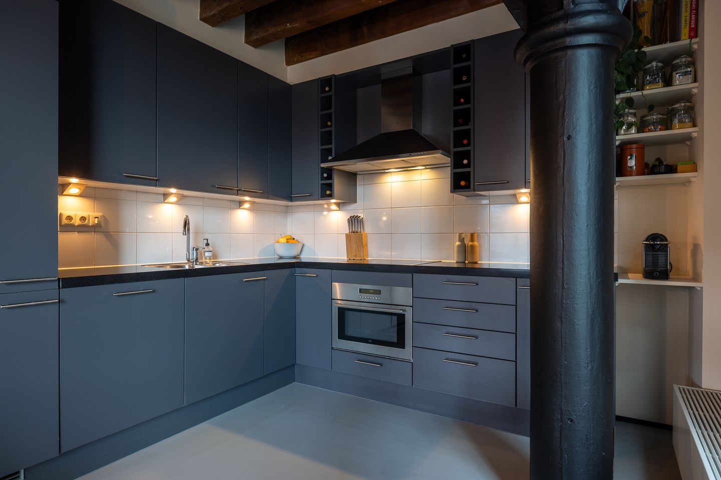 Foto 19 van Lloydstraat 160