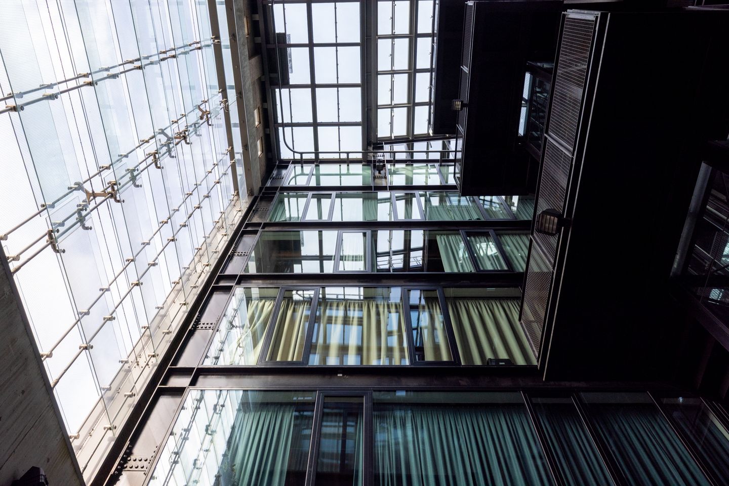 Foto 40 van Lloydstraat 160