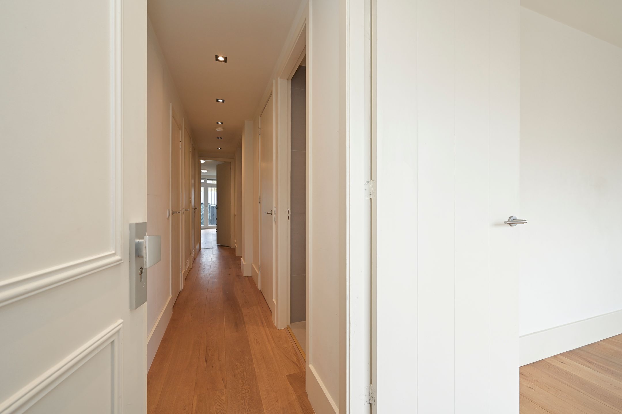 Photo 3 of Rijksstraatweg 340-B