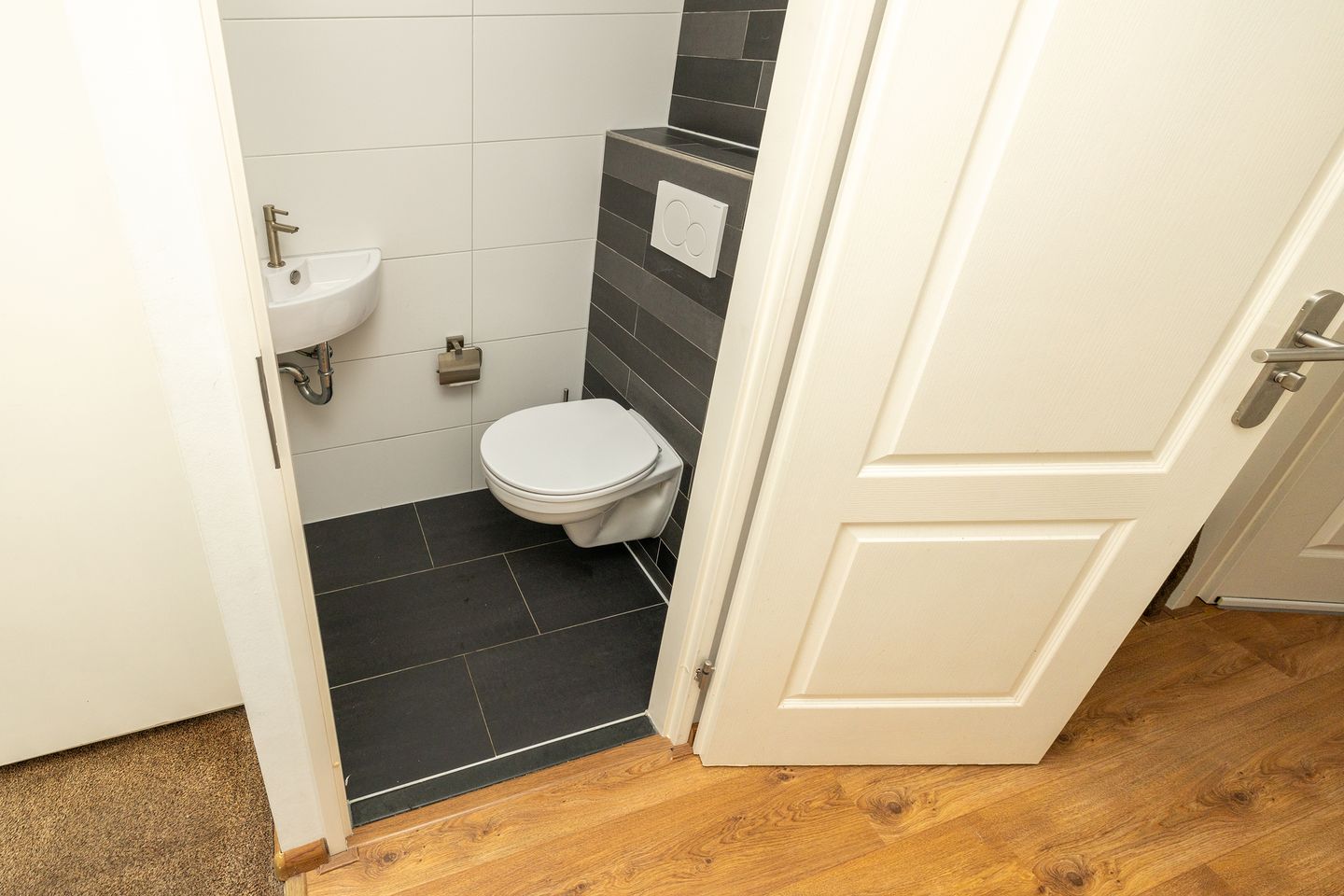 Foto 14 van Roelsplantsoen 1