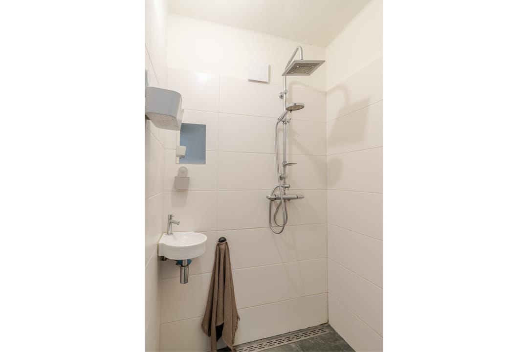 Photo 17 of Dr. Struyckenstraat 108-C