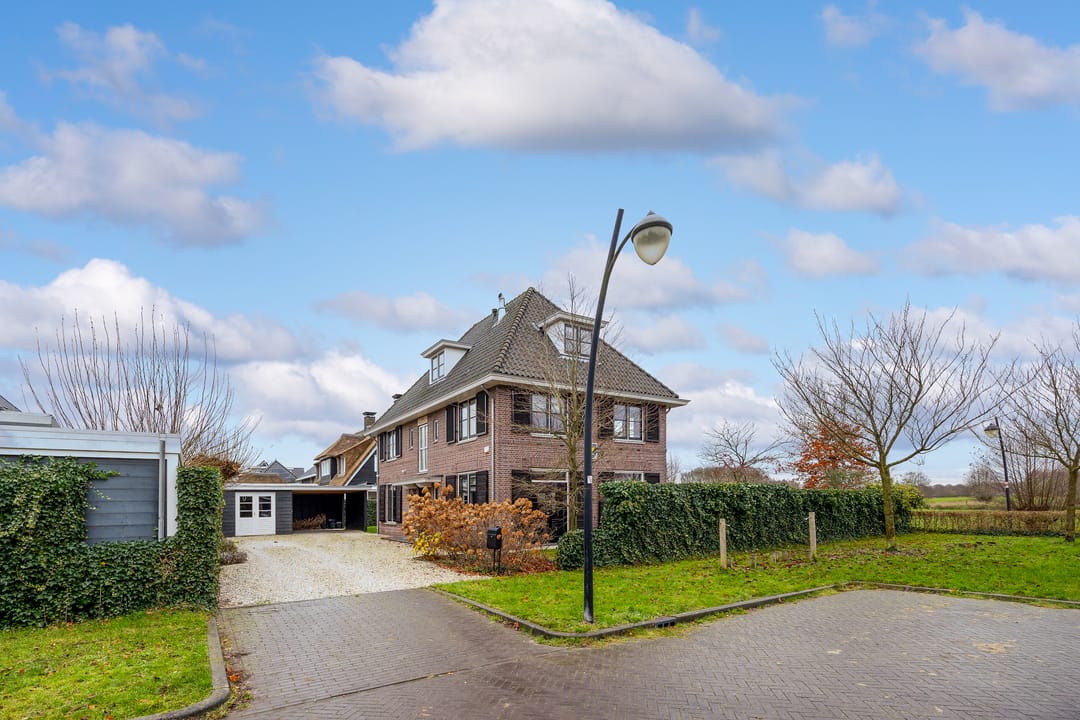 Foto 2 van Bab van Garderenstraat 1