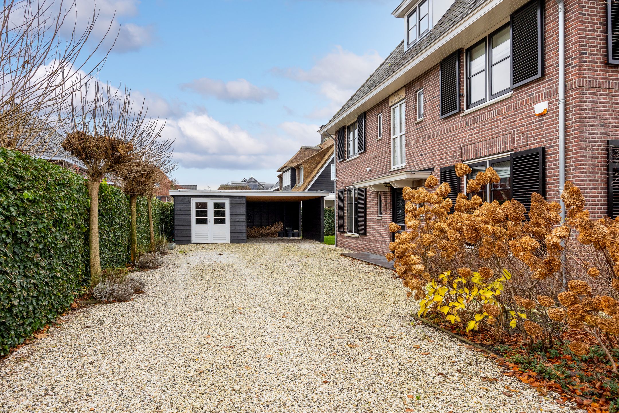 Foto 3 van Bab van Garderenstraat 1