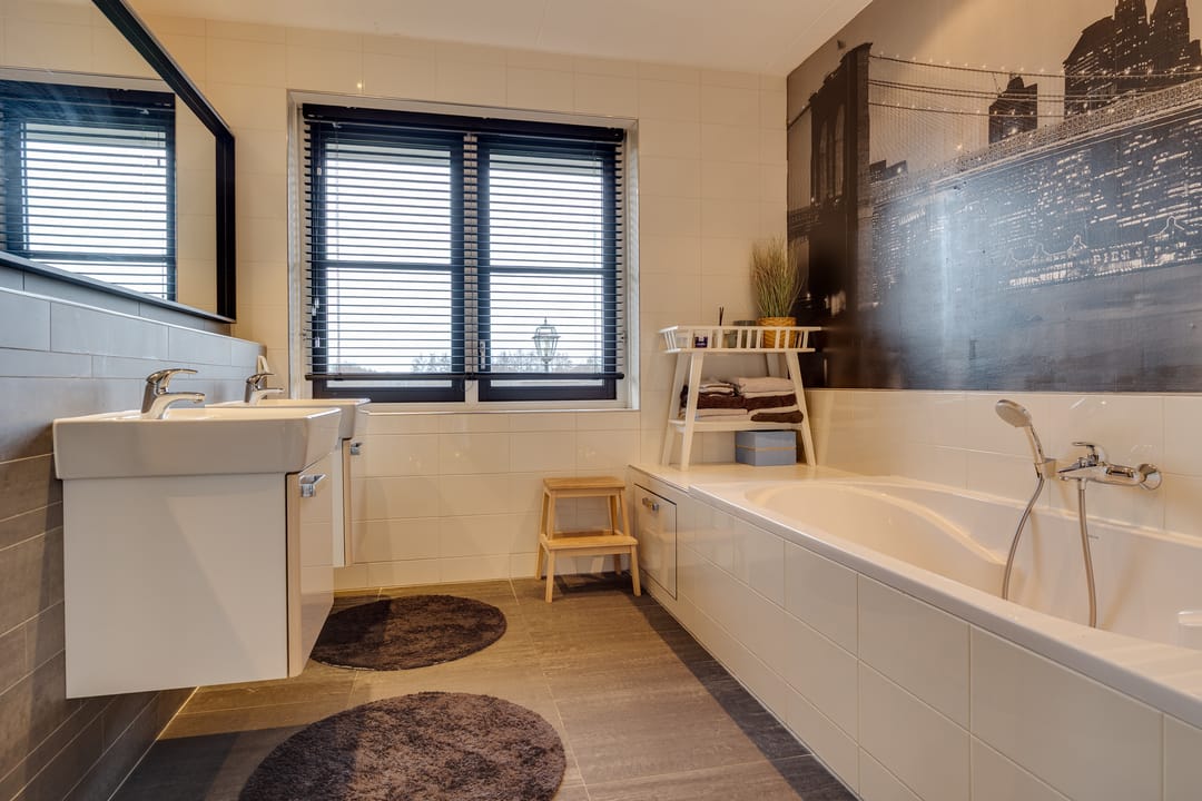 Foto 28 van Bab van Garderenstraat 1