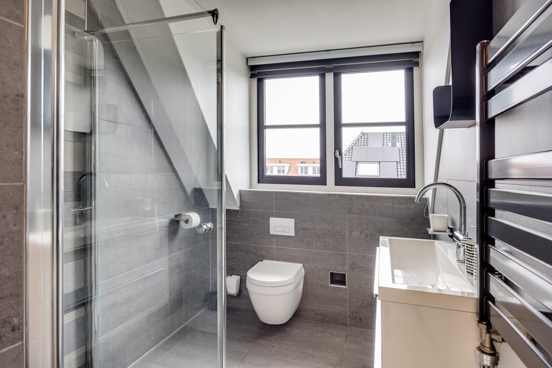 Foto 37 van Bab van Garderenstraat 1