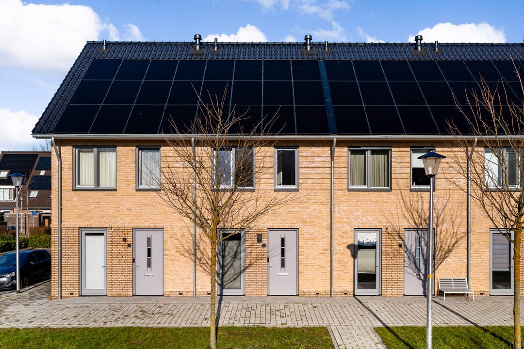 Foto 1 van Naardermeerstraat 20-A