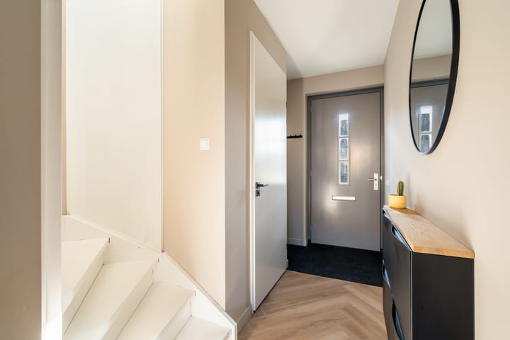 Foto 9 van Naardermeerstraat 20-A