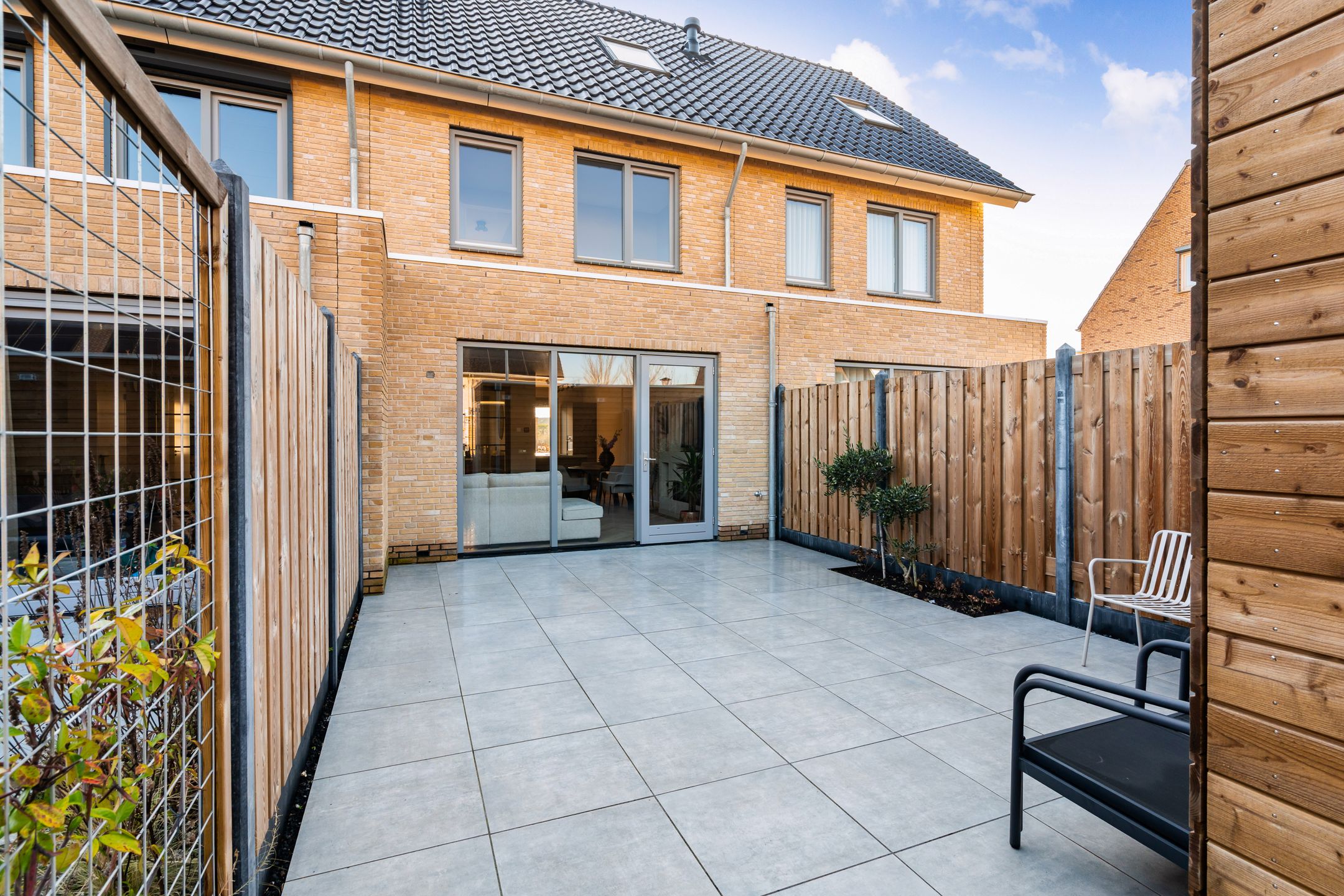 Foto 24 van Naardermeerstraat 20-A