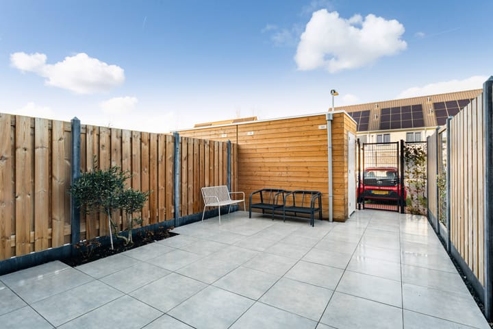 Foto 22 van Naardermeerstraat 20-A