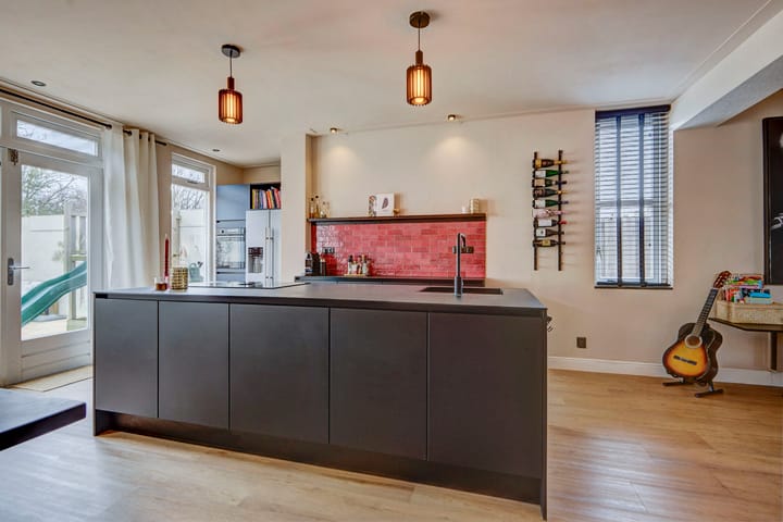 Photo 3 of Clovisstraat 80