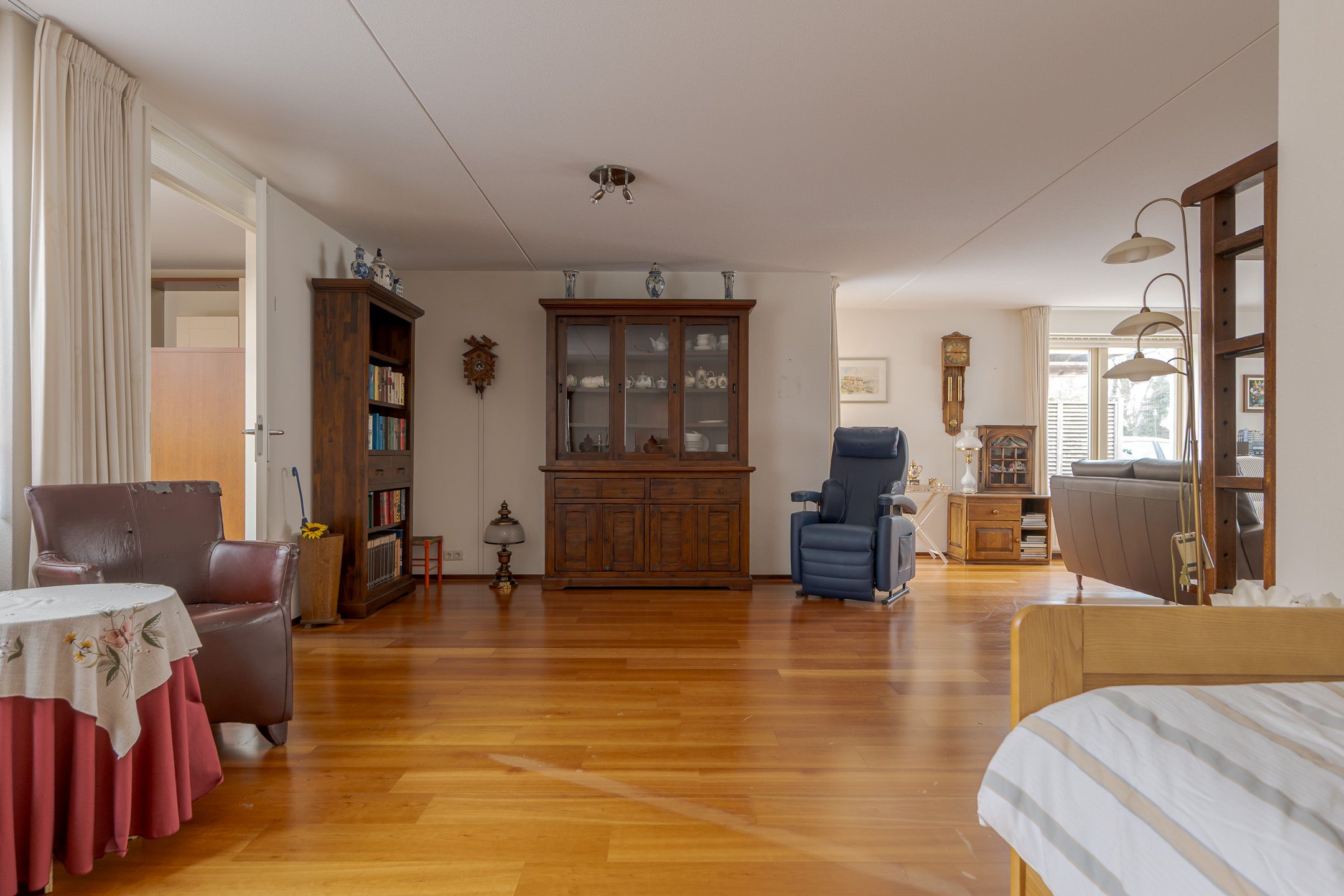 Photo 21 of Riemsnijder 1