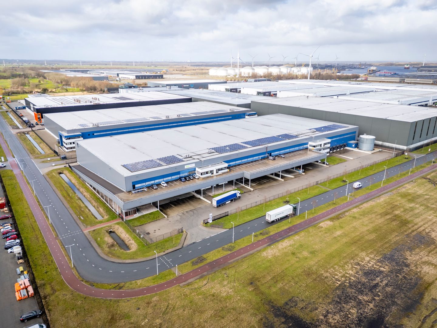 Bekijk foto 2 van Conakryweg 2-B