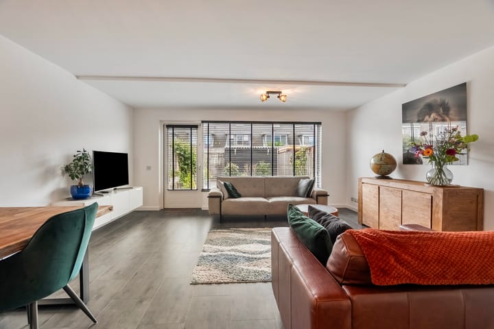 Foto 2 van Brucknerstraat 58