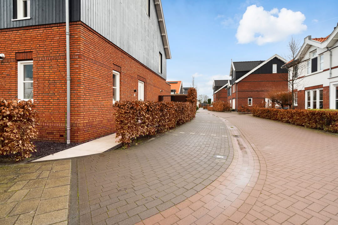 Photo 52 of Putterlande 9