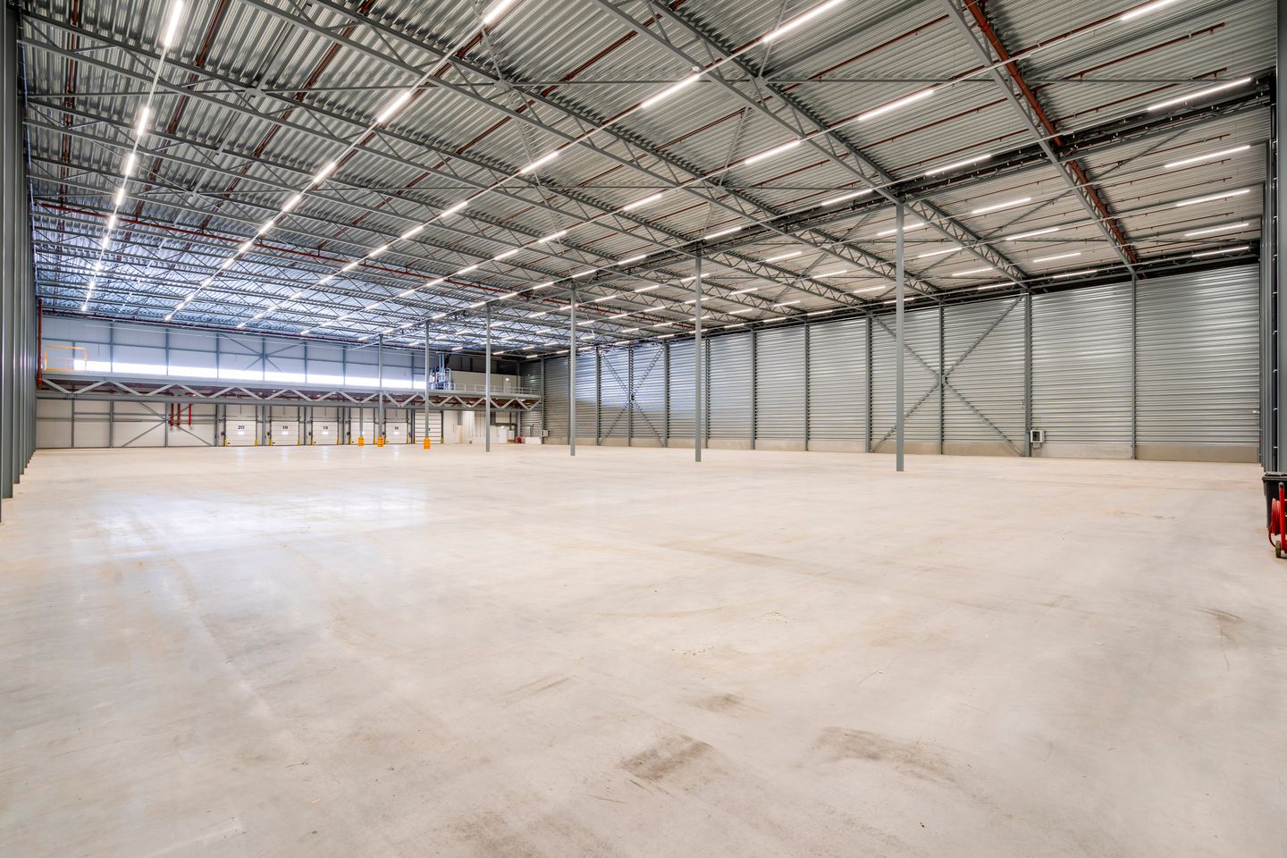 View photo 5 of Conakryweg 2-D