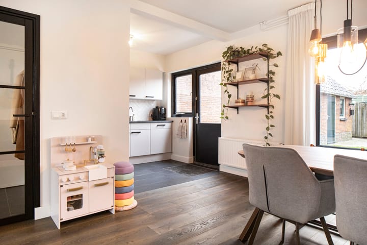 Foto 9 van Merellaan 28