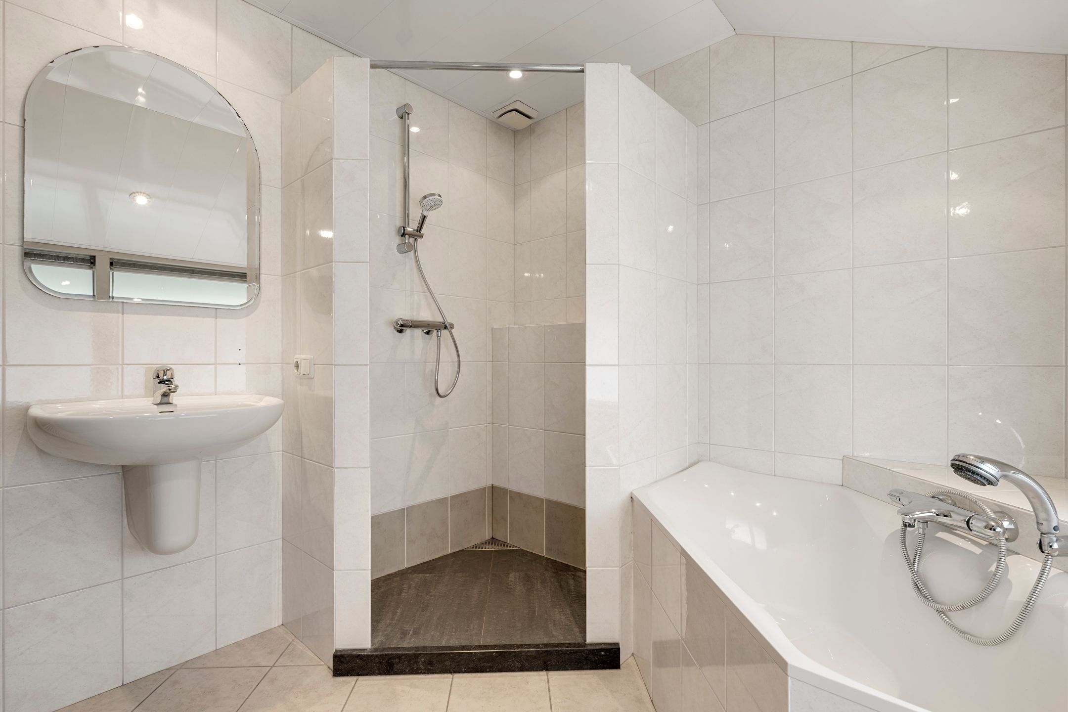 Foto 54 van Vleermuislaan 17