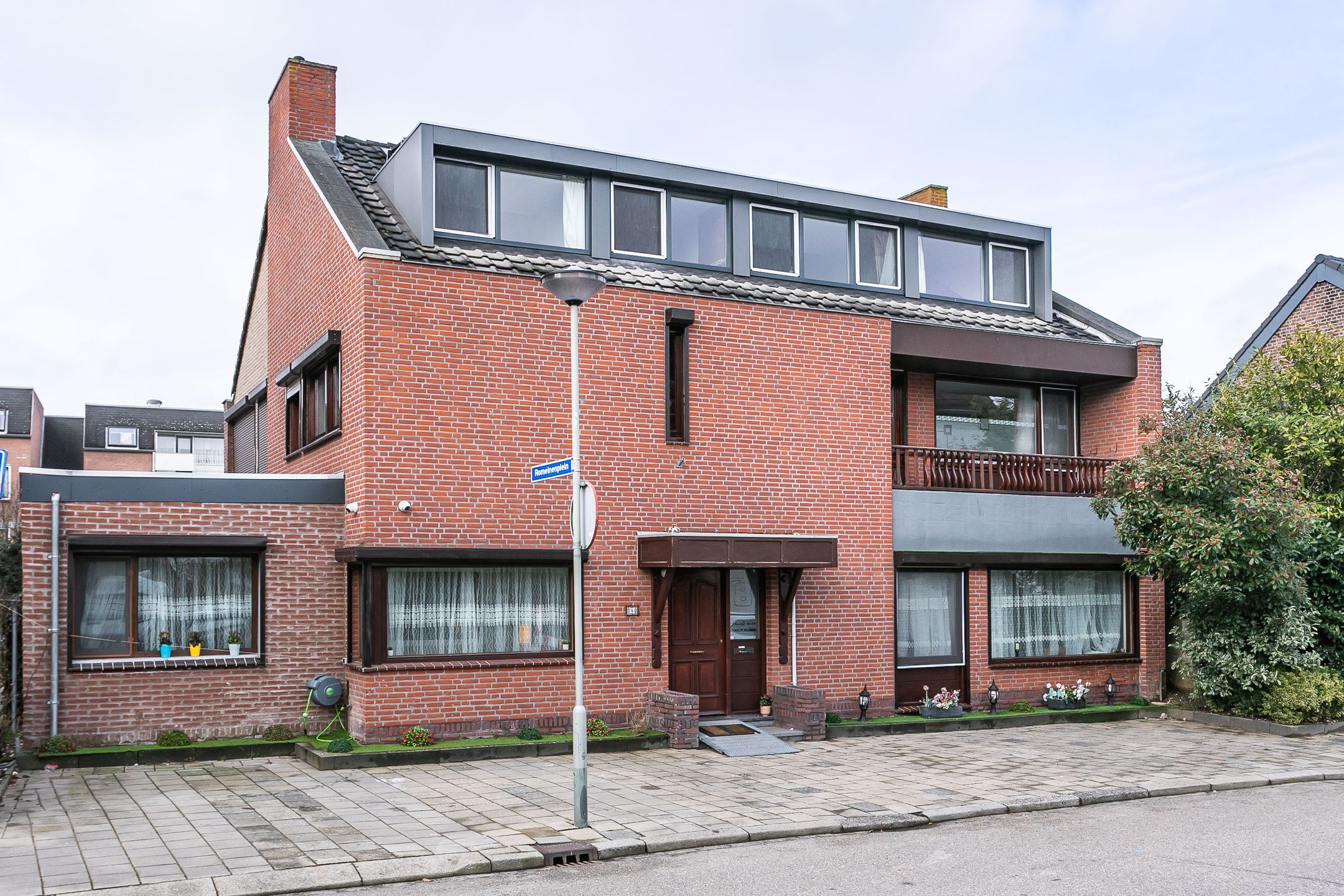 Savelbergstraat 8 