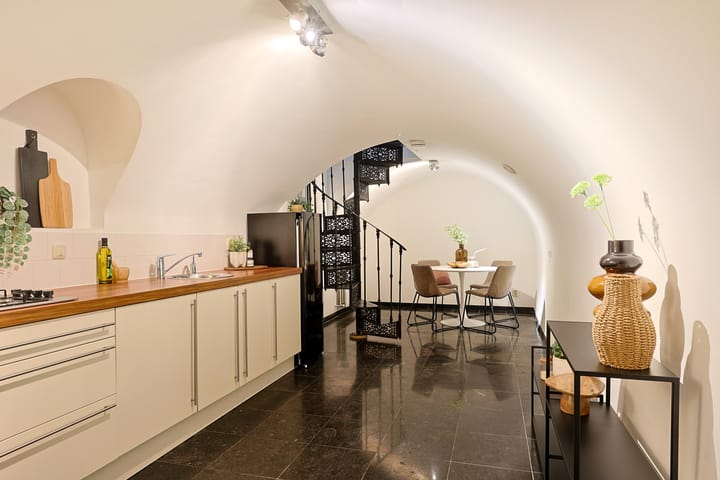 Foto 29 van Plompetorengracht 11-A