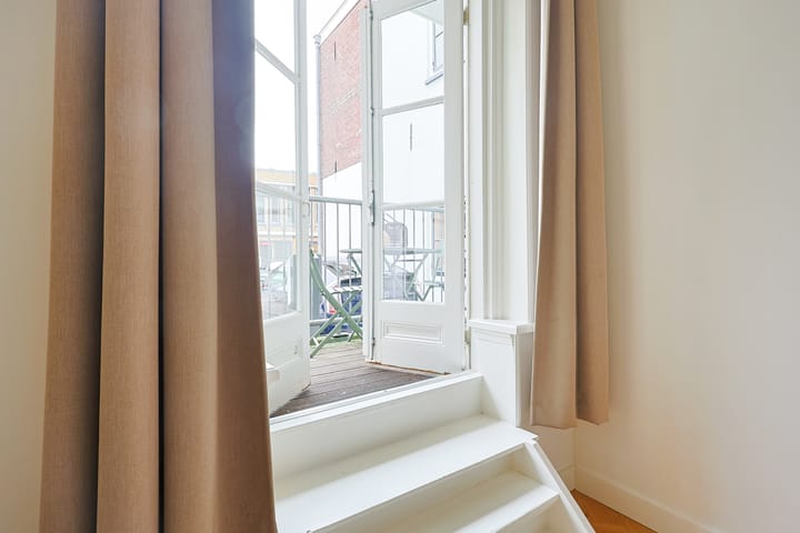 Foto 37 van Plompetorengracht 11-A