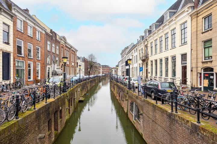 Foto 49 van Plompetorengracht 11-A