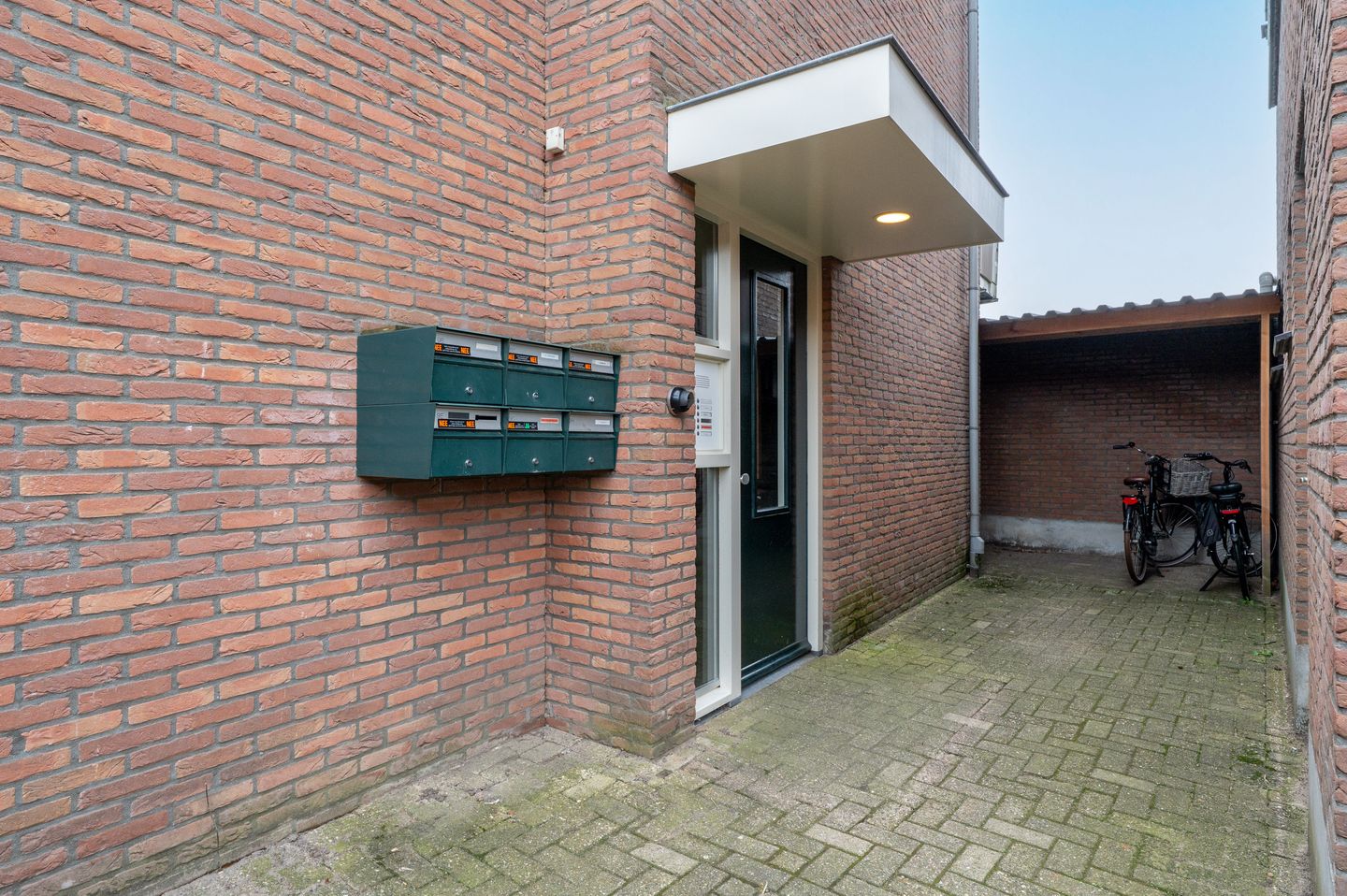 Photo 4 of Papiermakerstraat 9-H