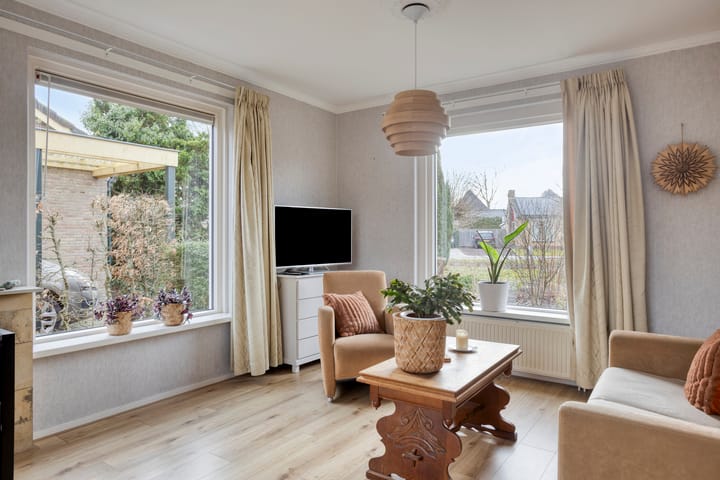 Foto 5 van Dr. Harm Smeengestraat 27