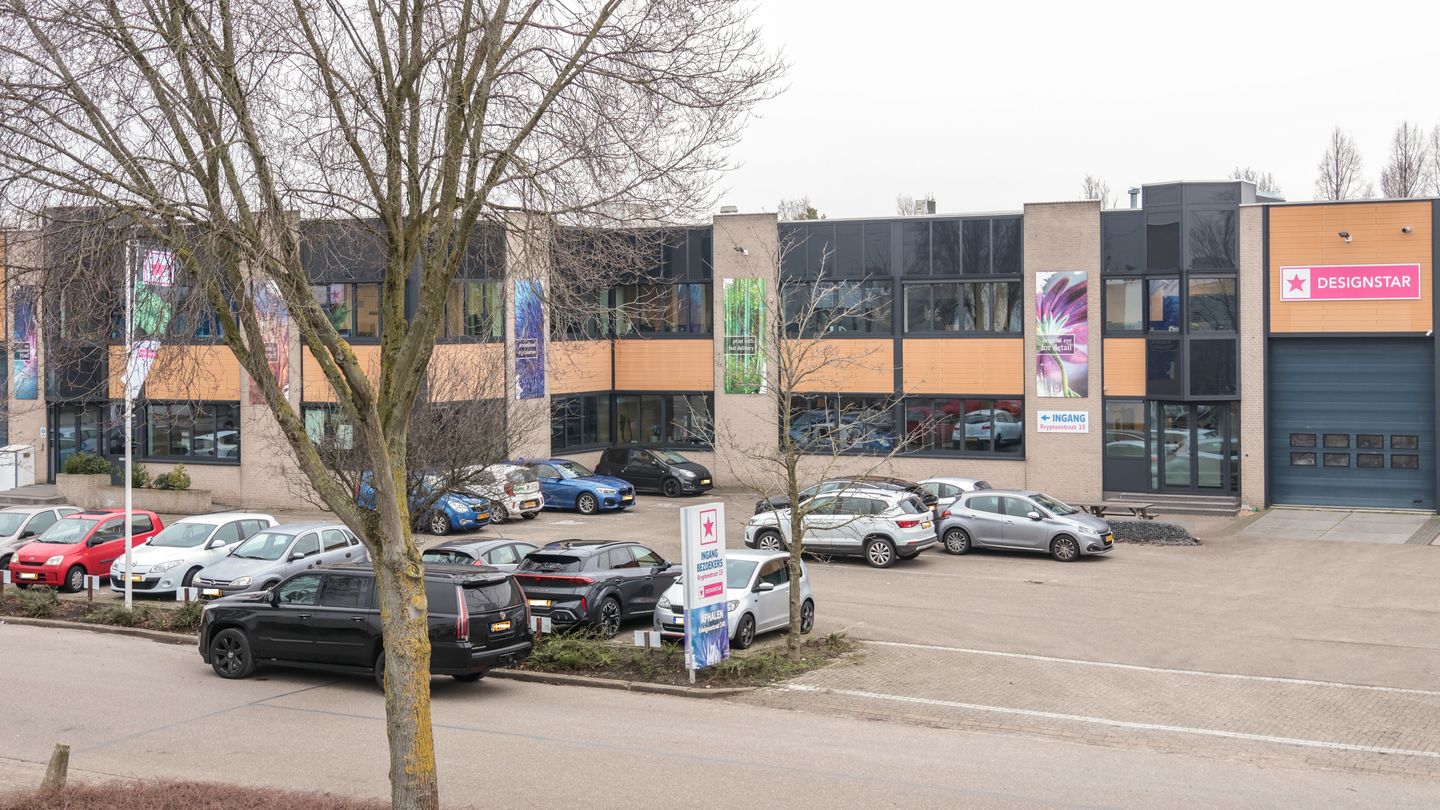 View photo 1 of Kryptonstraat 15